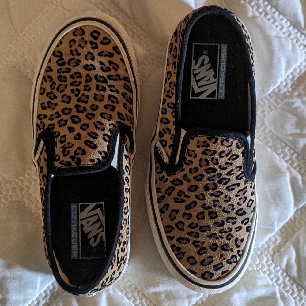 Slip ons